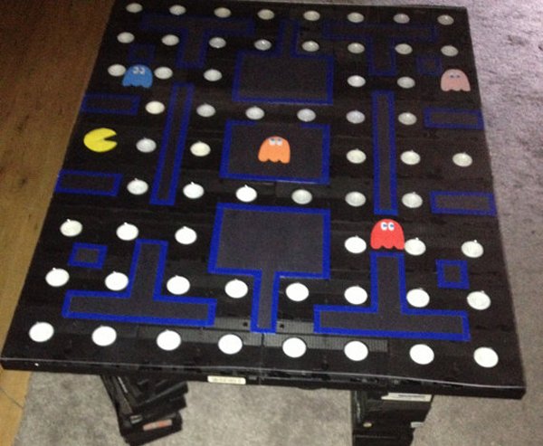 pac-man vhs table