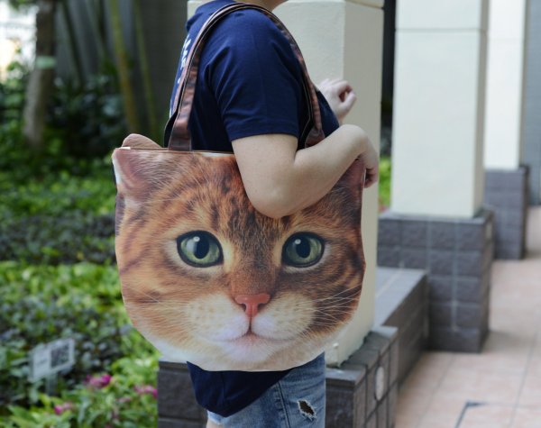 animal head shoulder bag