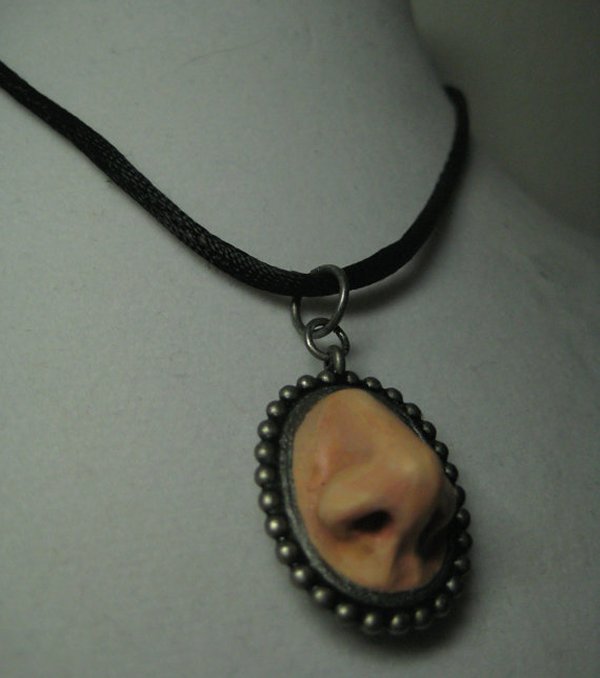 nose pendant