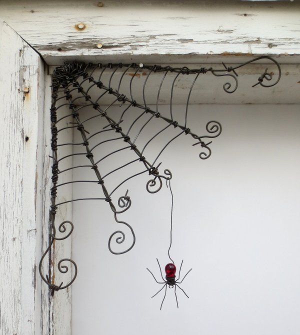 Barbed Wire Corner Spider Web