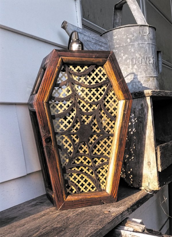 Coffin Lantern - Go To The Light!