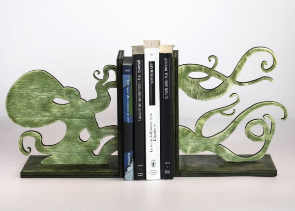 Cthulhu Wood Bookends
