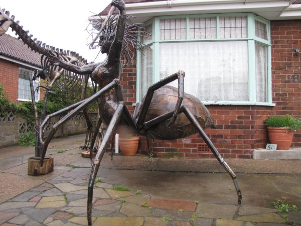 Alien Spider-Lady Sculpture