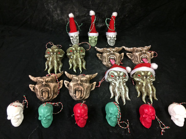 Christmas Ornaments Set For An Instant Creepy Christmas Tree