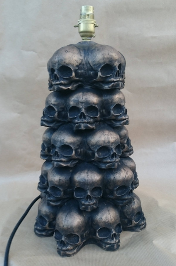 Baby Skull Tower Lamp