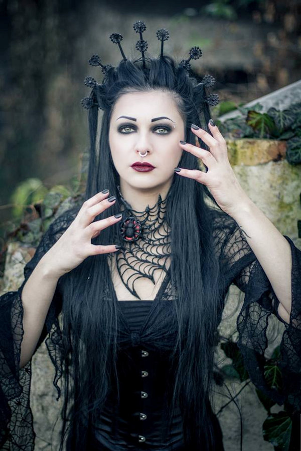 Gothic Spider Web Choker Necklace