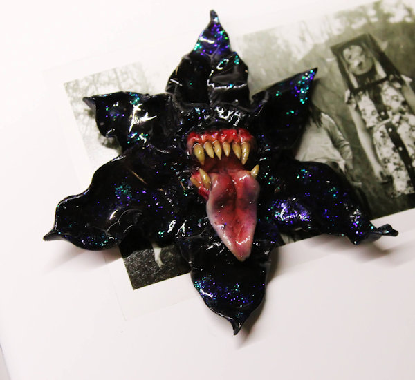 Gothic Flower With Teeth Brooch 
