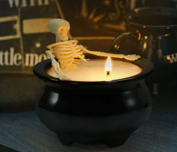Skeleton Bathing Halloween Candle - Soak Them Bones